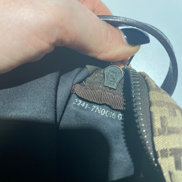 Authentic Fendi brown mini bag - Picture 8 of 9